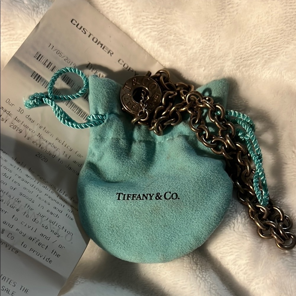 Tiffany & Co. Silver Necklace with Teal Pouch